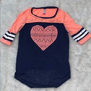 🍁No Boundaries half sleeved sheer heart shirt